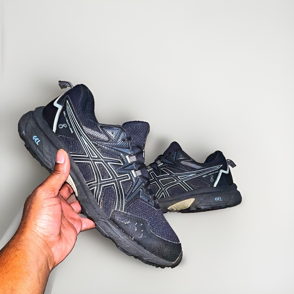 Size 10.5- ASICS Gel-Venture 8 Men's Low Top Lace-Up Sneakers Black/Gray